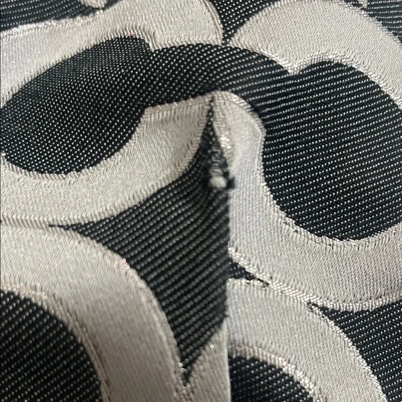 Coach Black Silver and Gray Circle Pattern Shoulder Bag - Picture 3 of 16